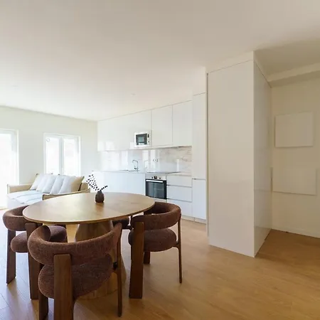 Anjos 2ºm Apartment